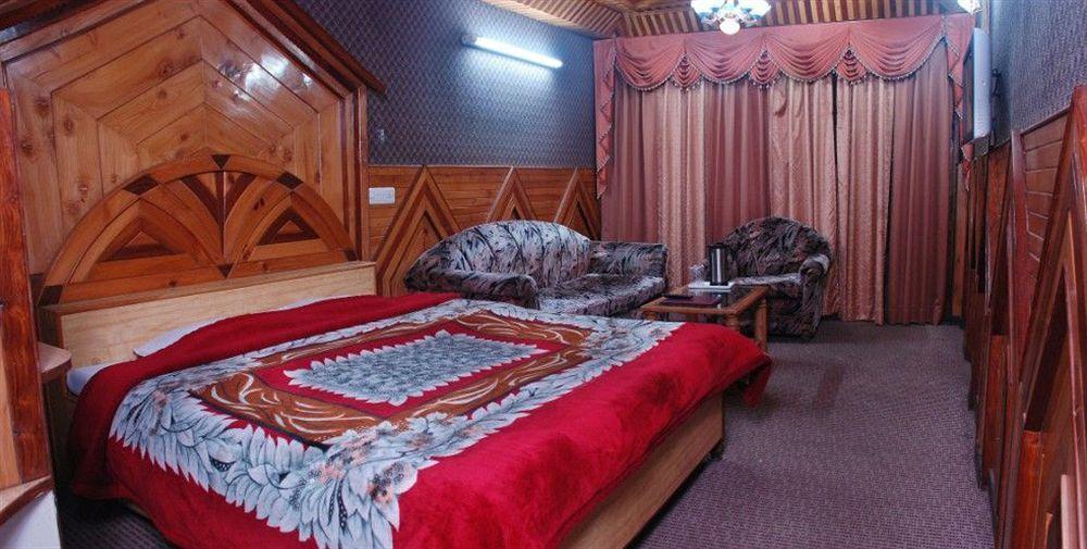 Welcome Park Hotell Nainital Exteriör bild